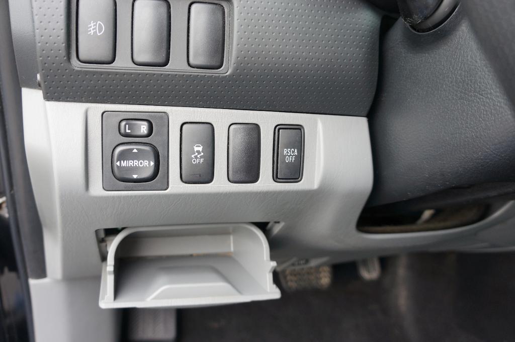 2014 black Toyota Tacoma