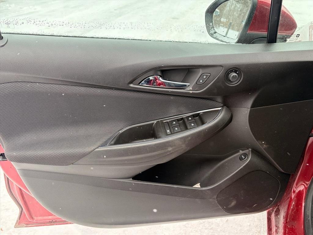 used 2018 Chevrolet Cruze car, priced at $10,350