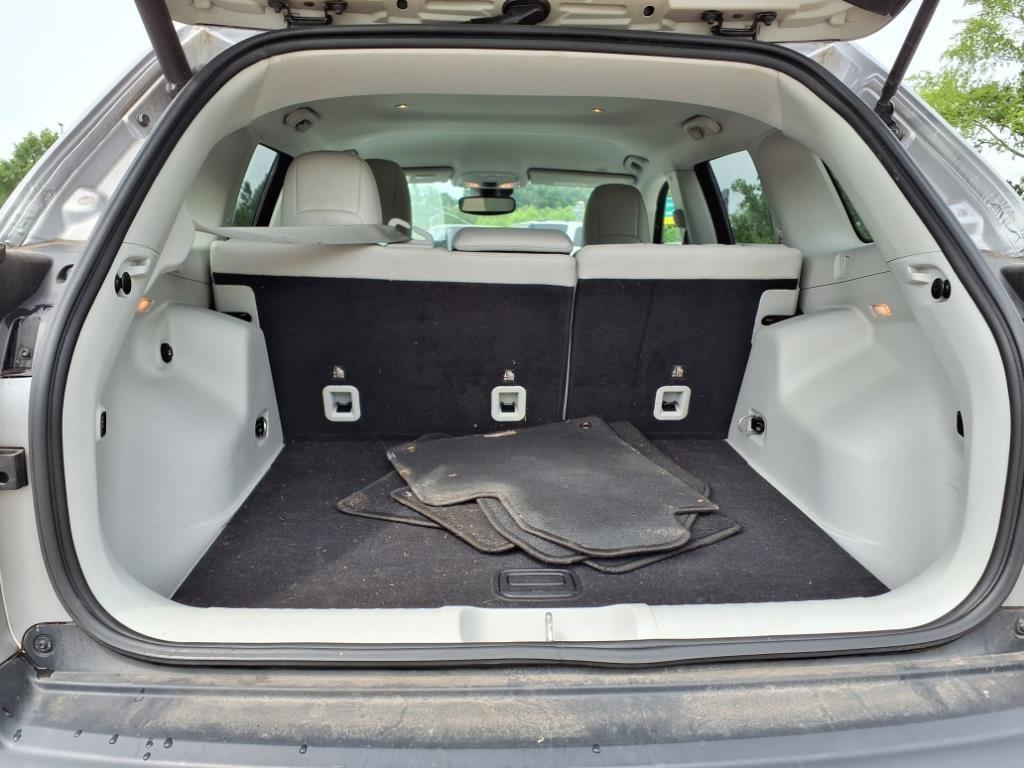 used 2019 Jeep Cherokee car, priced at $17,950