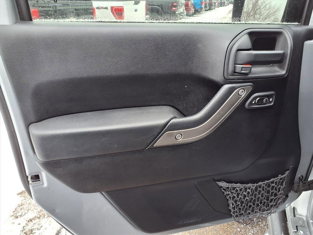 used 2014 Jeep Wrangler Unlimited car, priced at $15,750