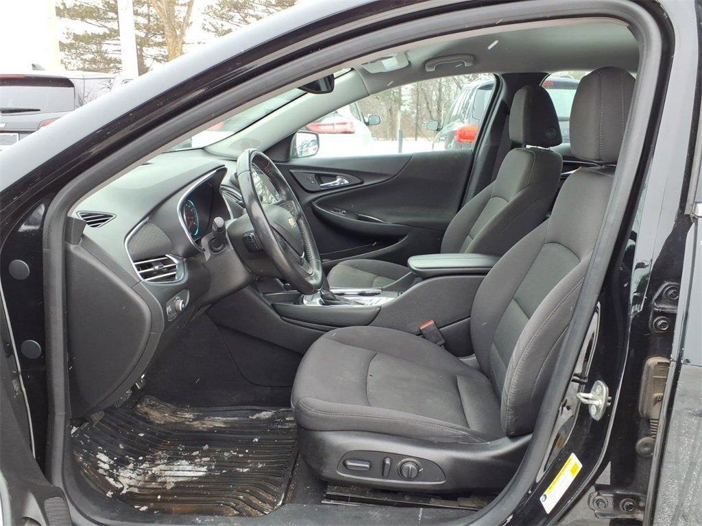 used 2017 Chevrolet Malibu car, priced at $11,450