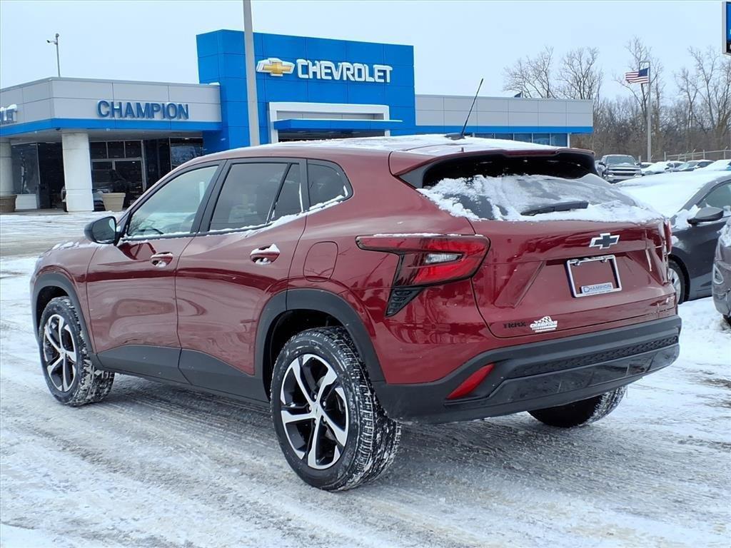 used 2024 Chevrolet Trax car, priced at $18,850