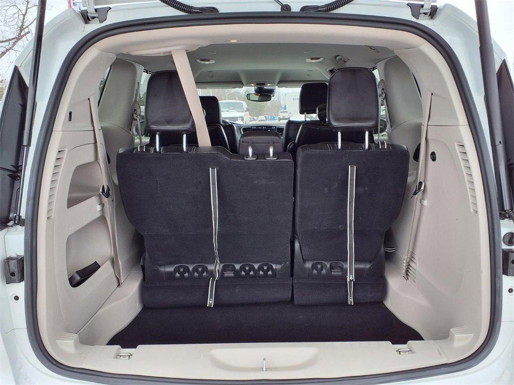 used 2023 Chrysler Pacifica car, priced at $23,250