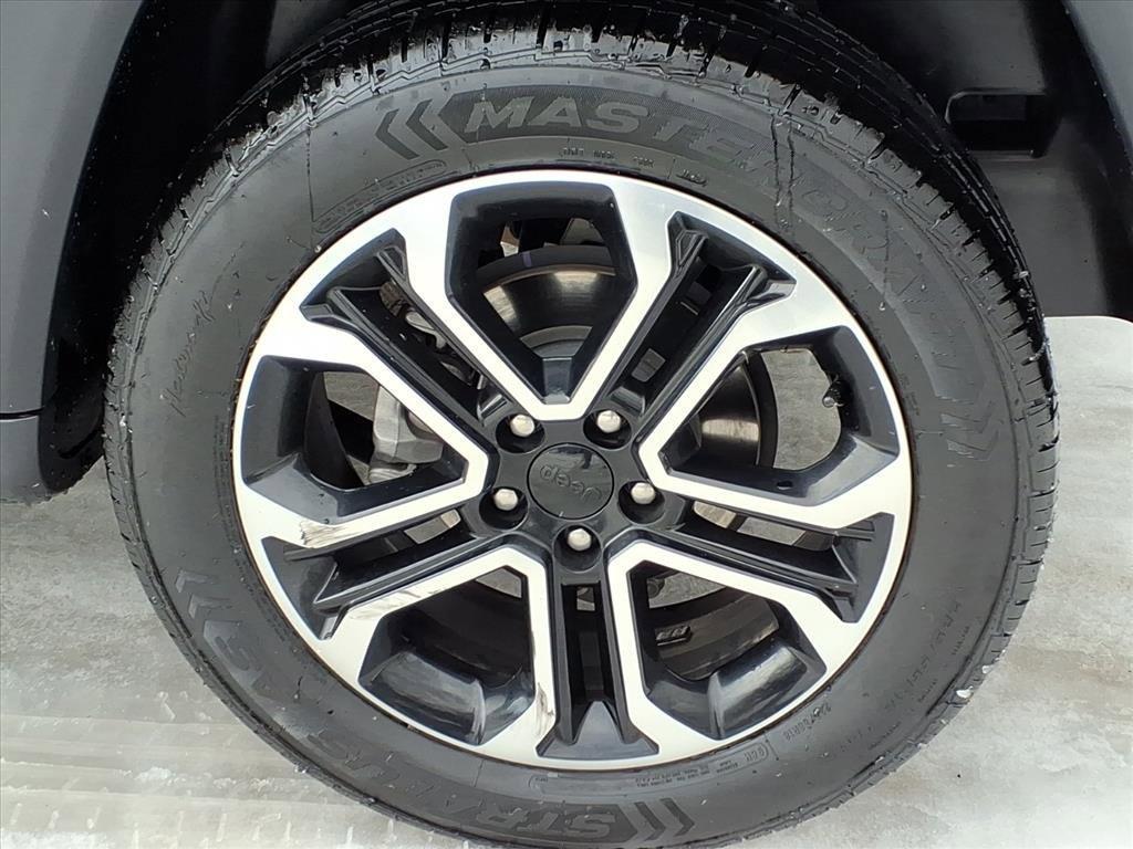 used 2024 Jeep Compass car, priced at $19,992