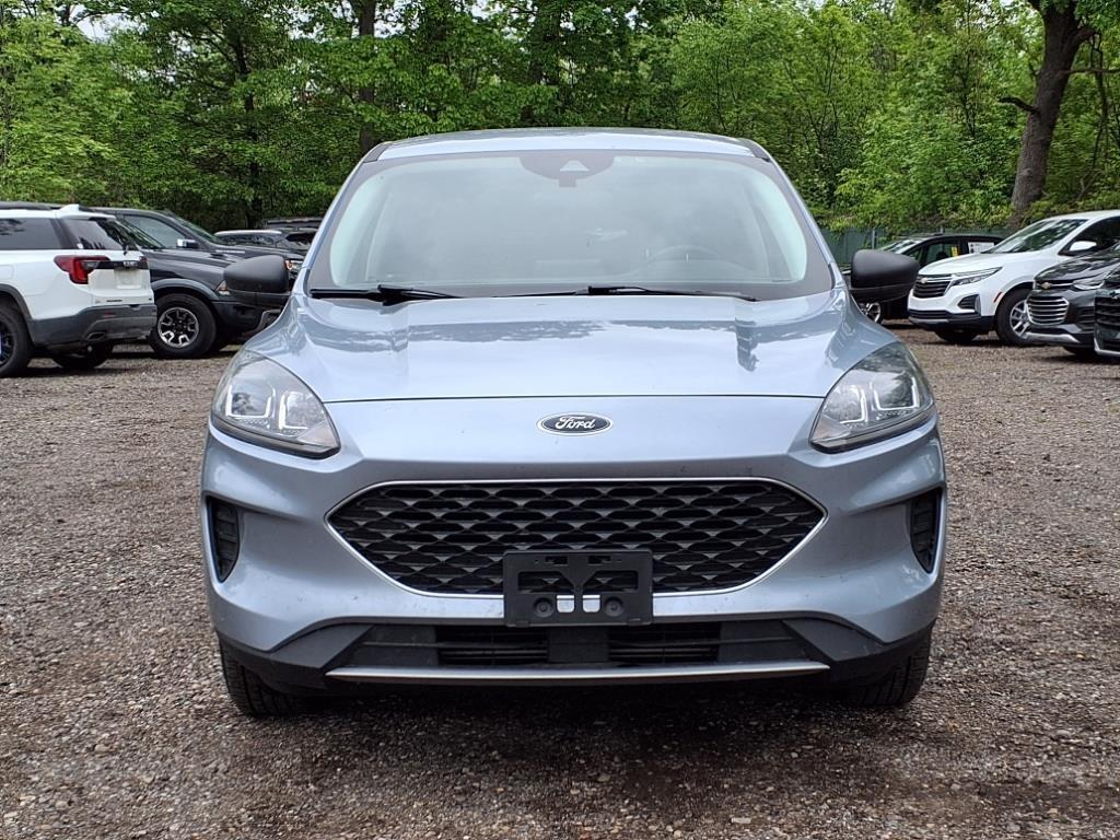 used 2022 Ford Escape car, priced at $15,550