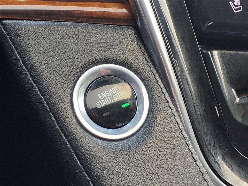 used 2015 Cadillac Escalade car, priced at $17,450