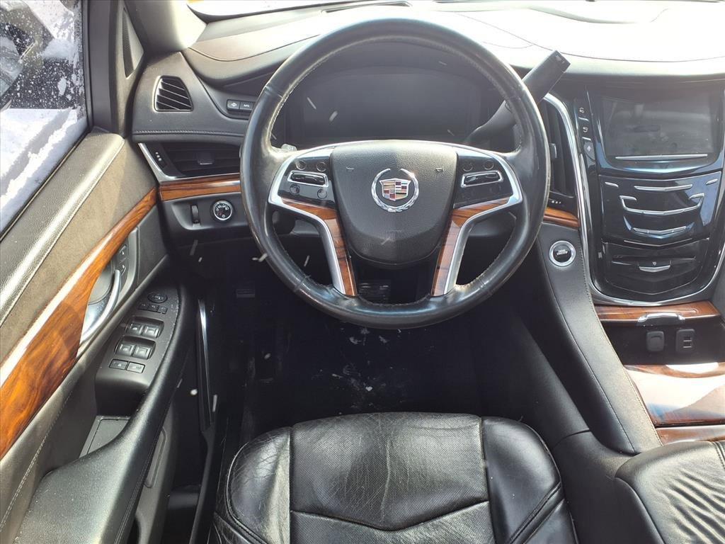 used 2015 Cadillac Escalade car, priced at $17,450