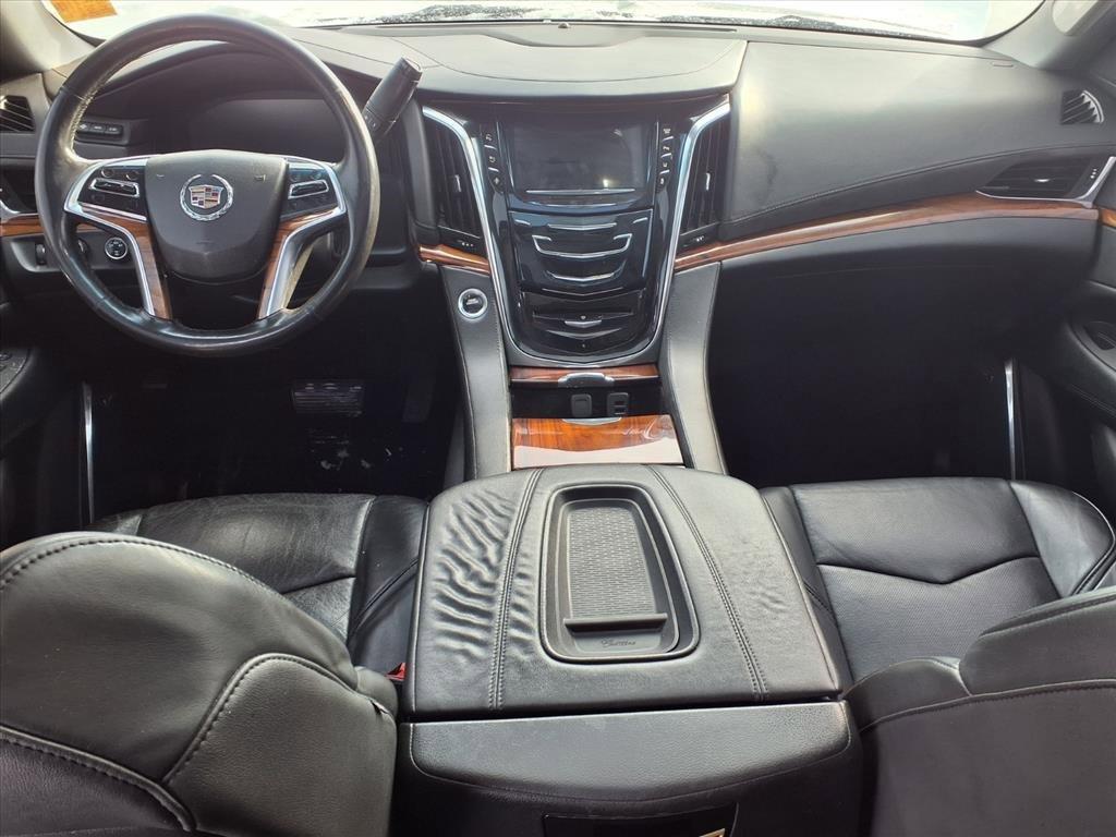 used 2015 Cadillac Escalade car, priced at $17,450