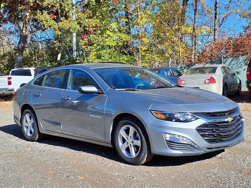 used 2023 Chevrolet Malibu car, priced at $13,950