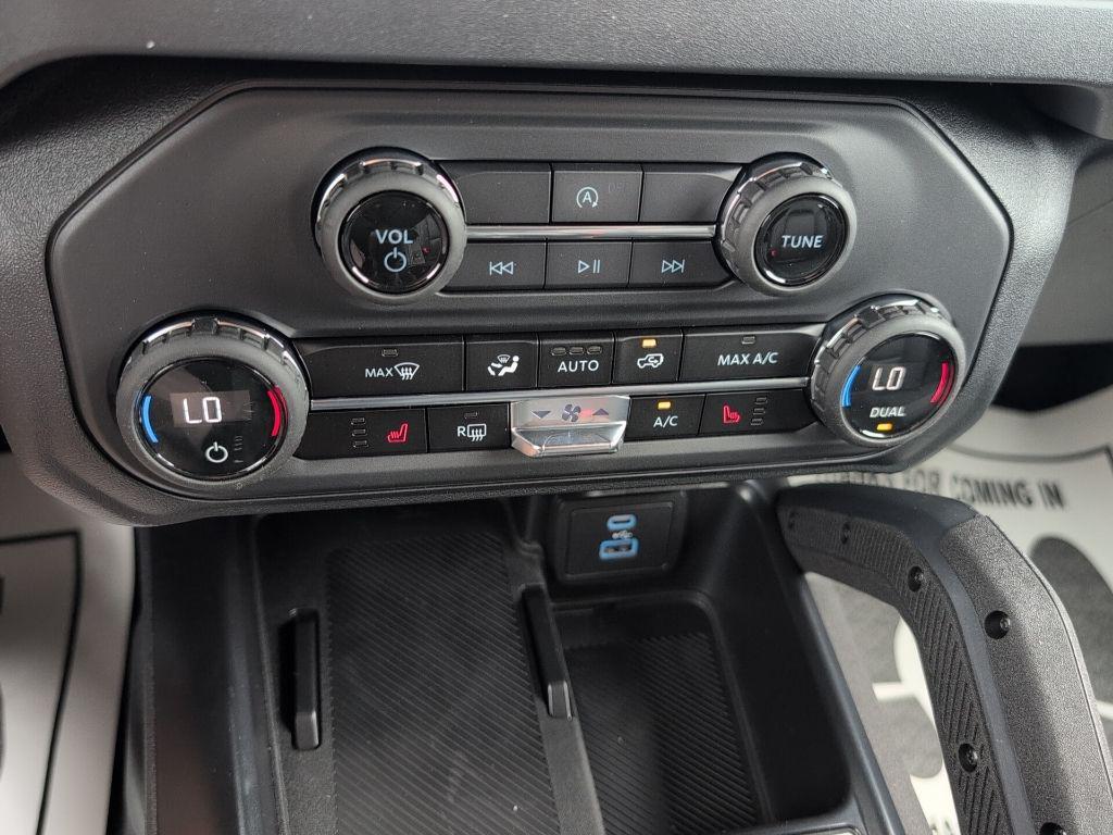 new 2025 Ford Bronco car, priced at $47,638