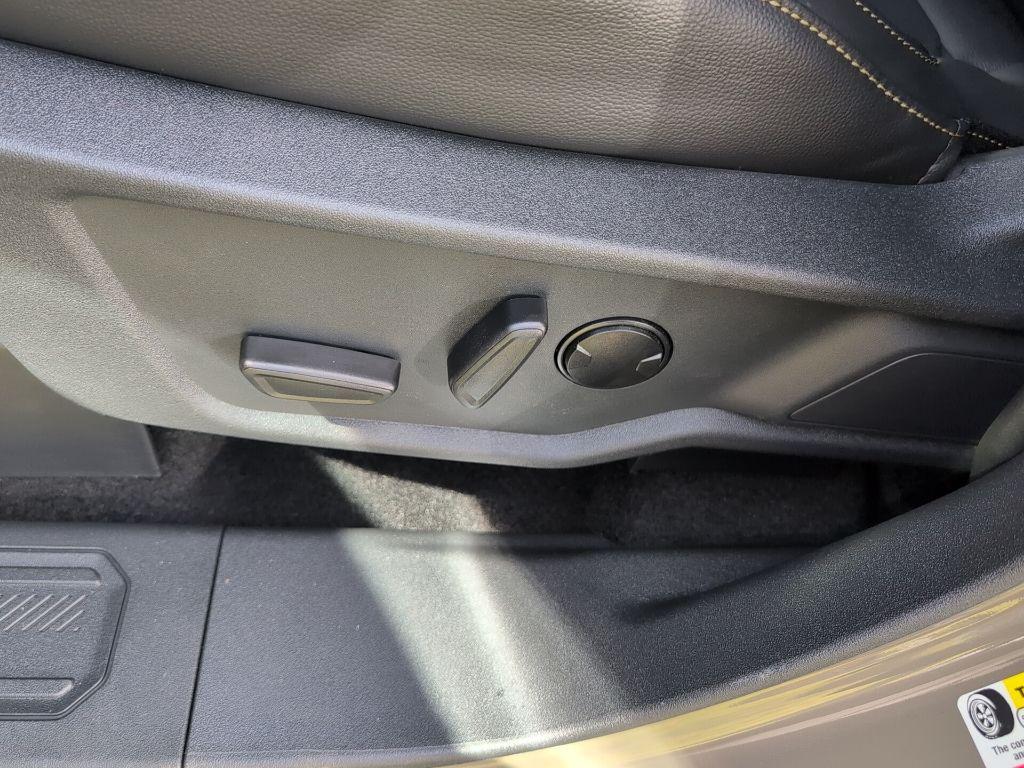 new 2025 Ford Bronco car, priced at $58,334