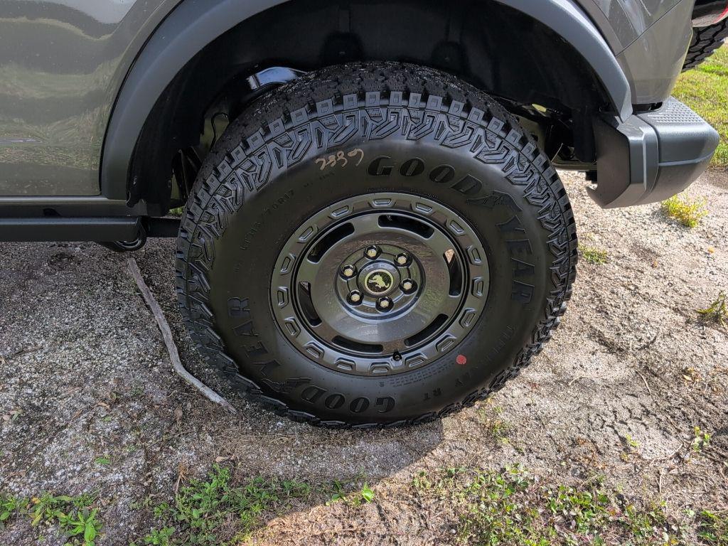 new 2025 Ford Bronco car, priced at $58,334