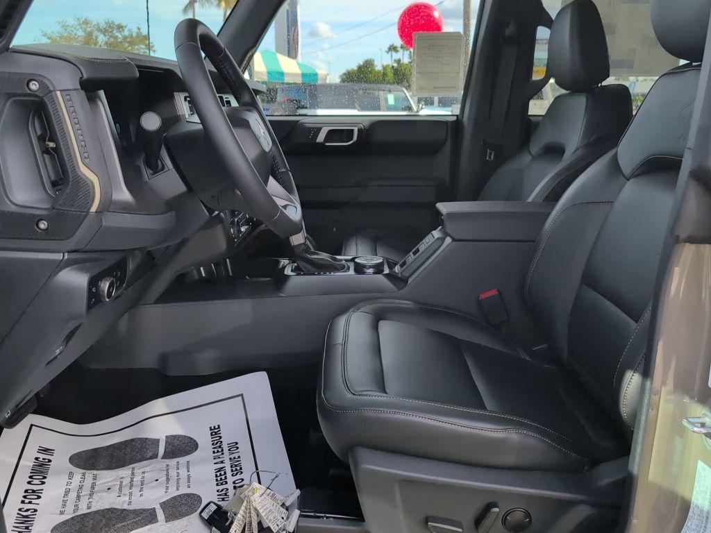 new 2025 Ford Bronco car, priced at $58,334