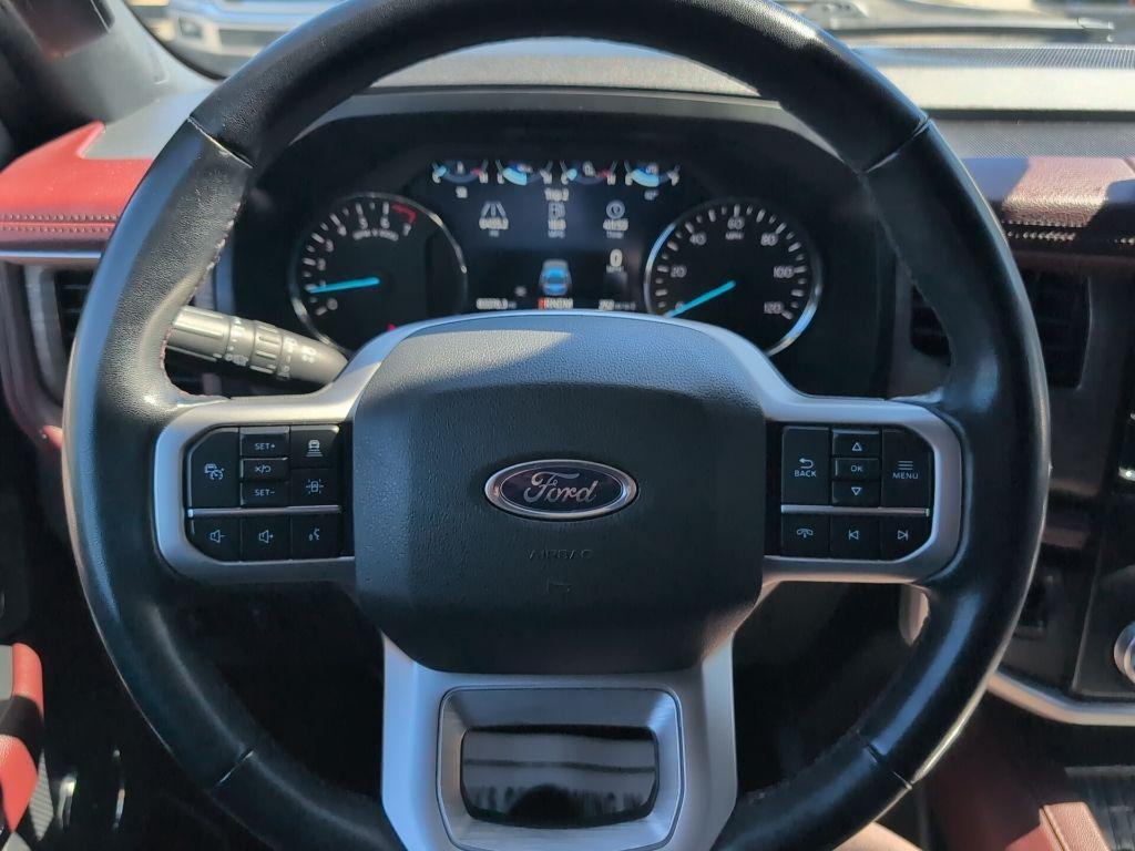 used 2023 Ford Expedition car, priced at $33,878