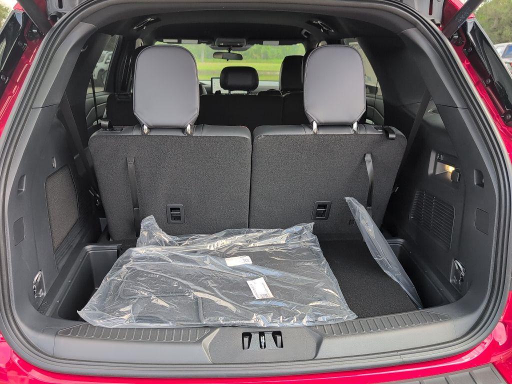 new 2025 Ford Explorer car, priced at $39,491