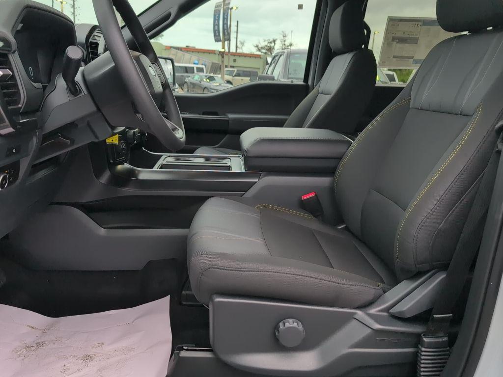 new 2025 Ford F-150 car, priced at $39,629
