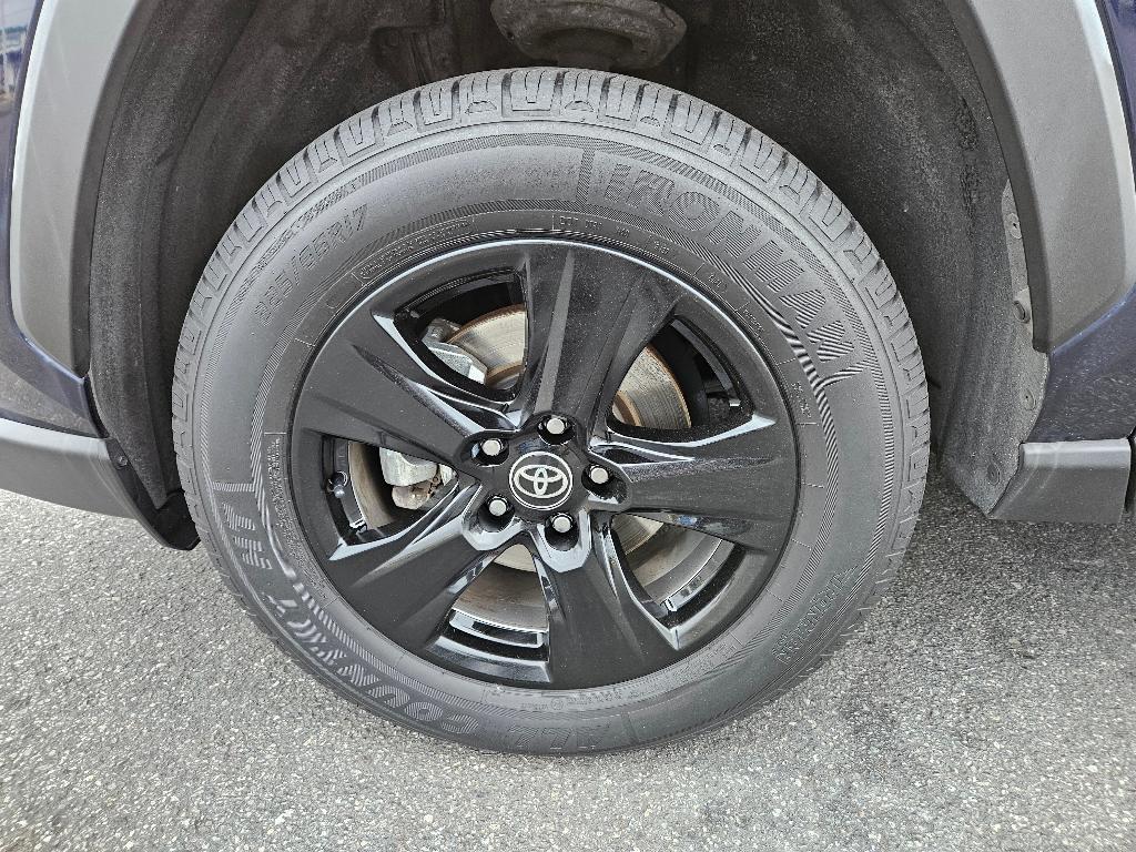 used 2022 Toyota RAV4 car, priced at $25,325