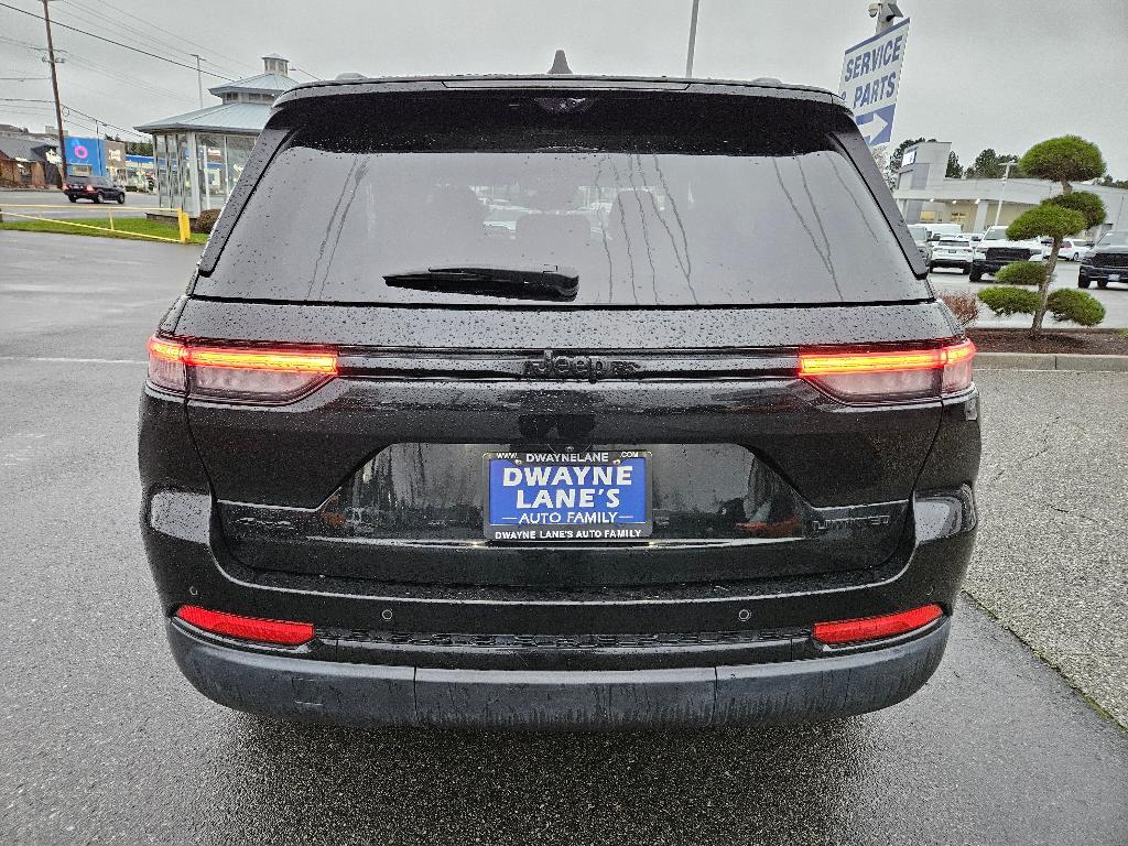 used 2023 Jeep Grand Cherokee car, priced at $27,878