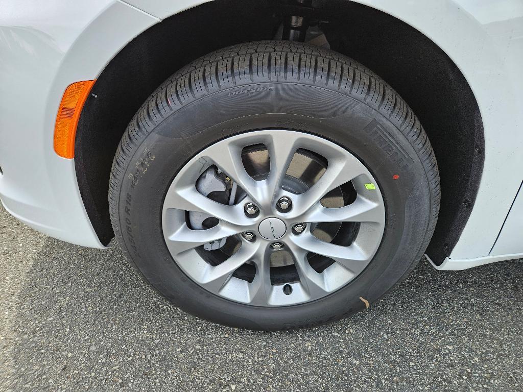 new 2027 Chrysler Pacifica car, priced at $48,960
