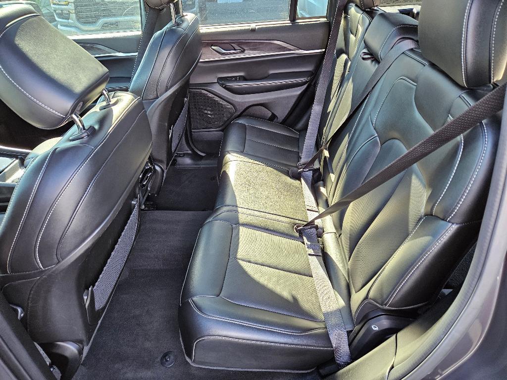 used 2024 Jeep Grand Cherokee car, priced at $32,066