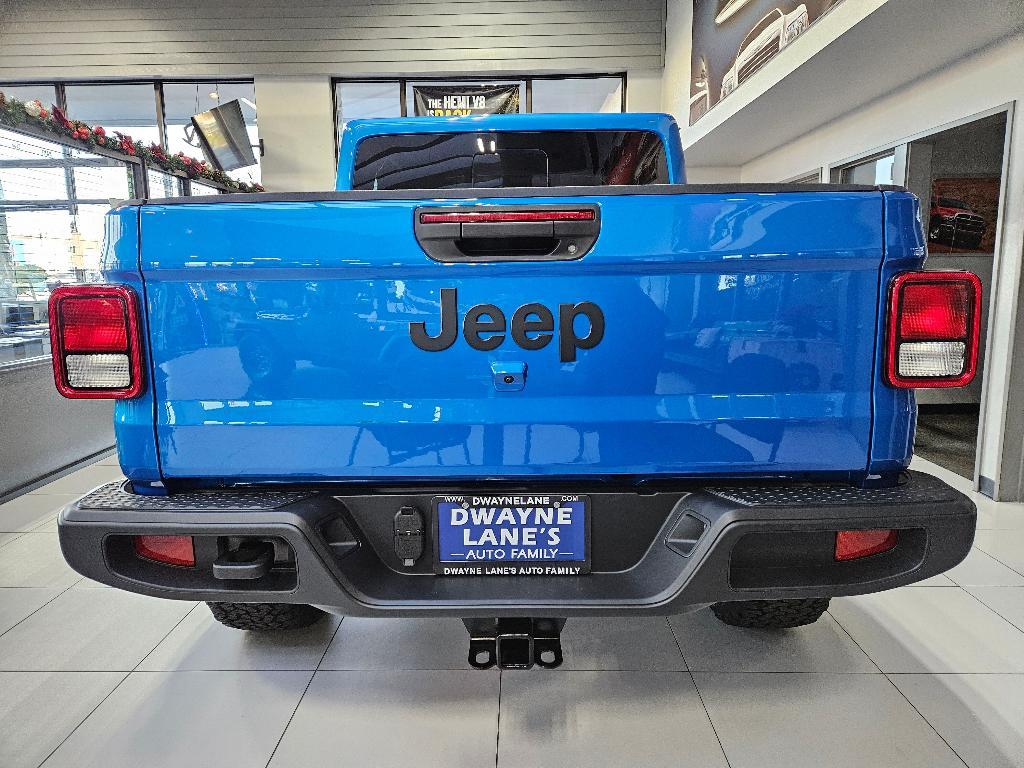 new 2025 Jeep Gladiator car, priced at $51,748