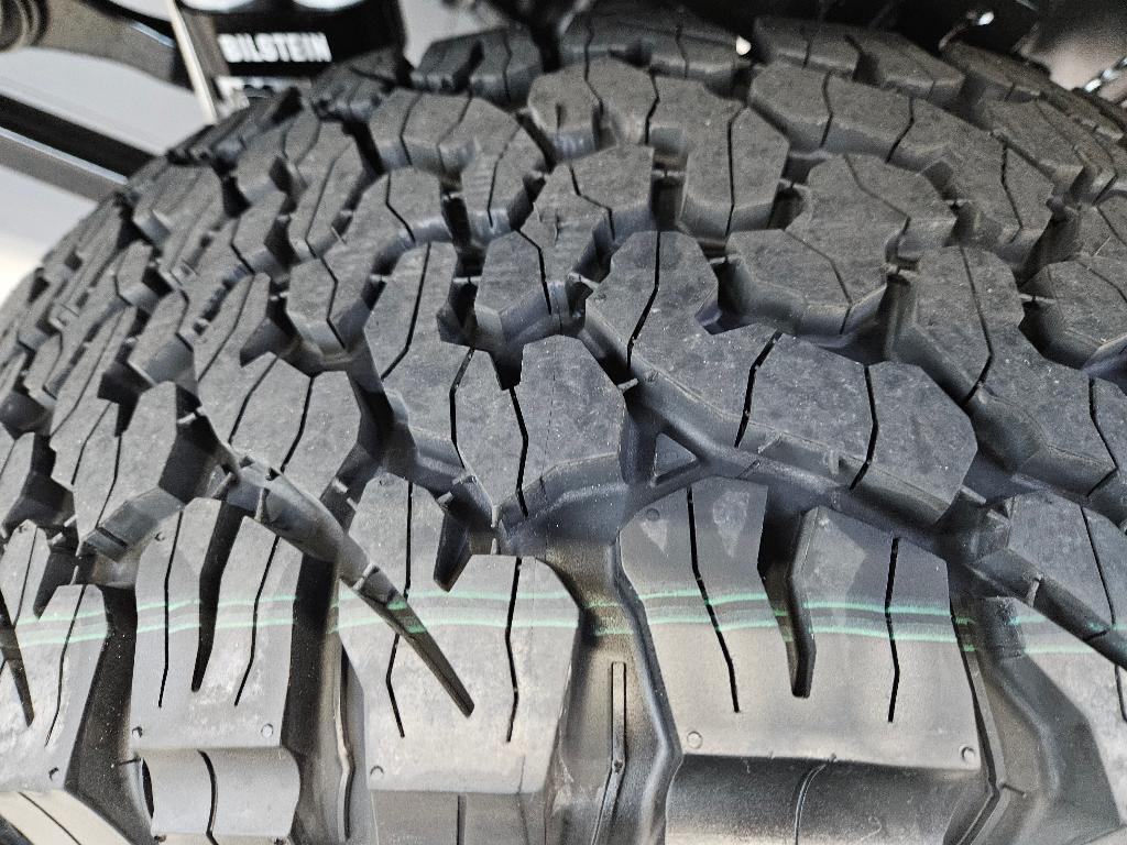 new 2025 Jeep Gladiator car, priced at $51,748