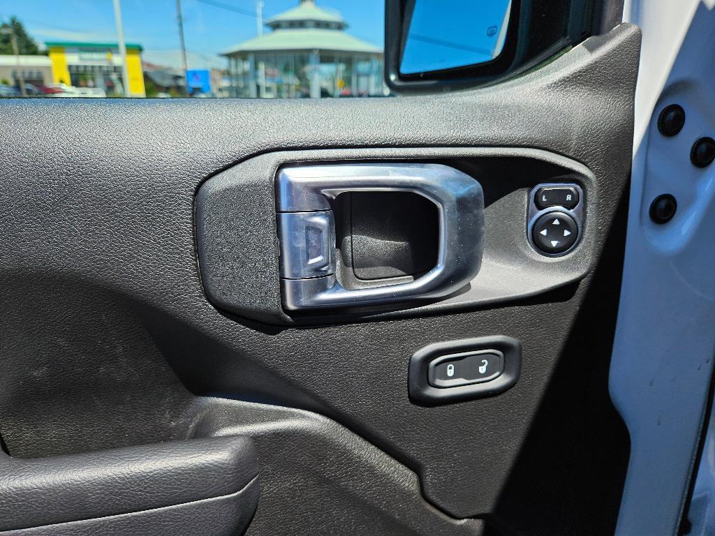 new 2024 Jeep Wrangler car, priced at $53,345