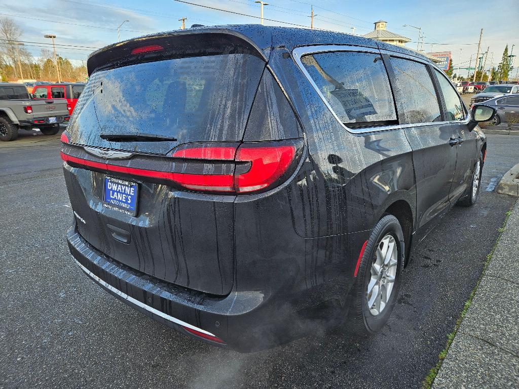 used 2024 Chrysler Pacifica car, priced at $26,318
