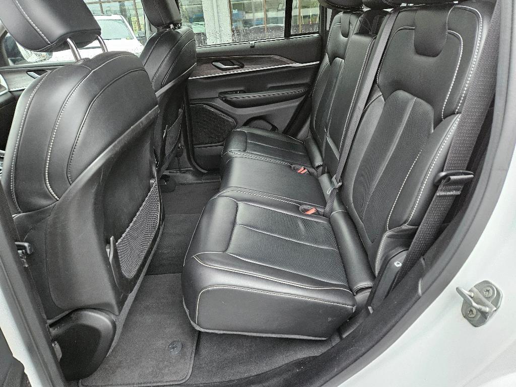 used 2023 Jeep Grand Cherokee car, priced at $28,970