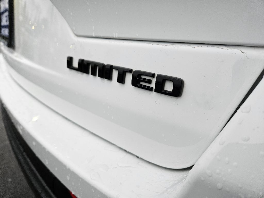 used 2023 Jeep Grand Cherokee car, priced at $26,916