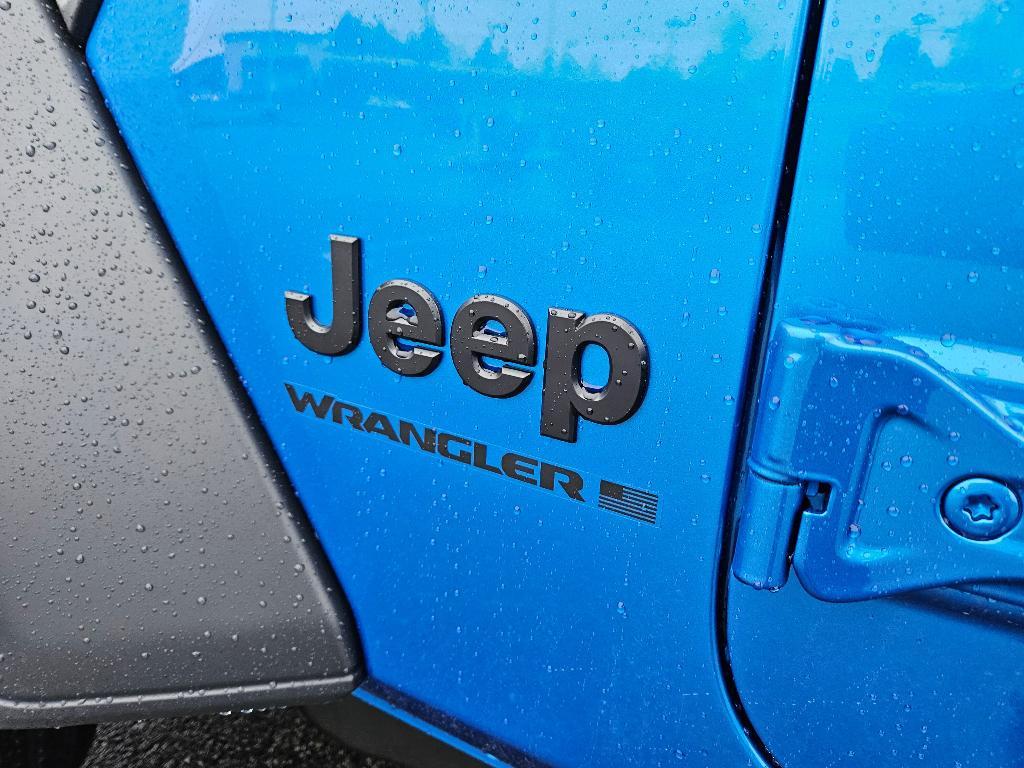 new 2026 Jeep Wrangler car, priced at $45,675