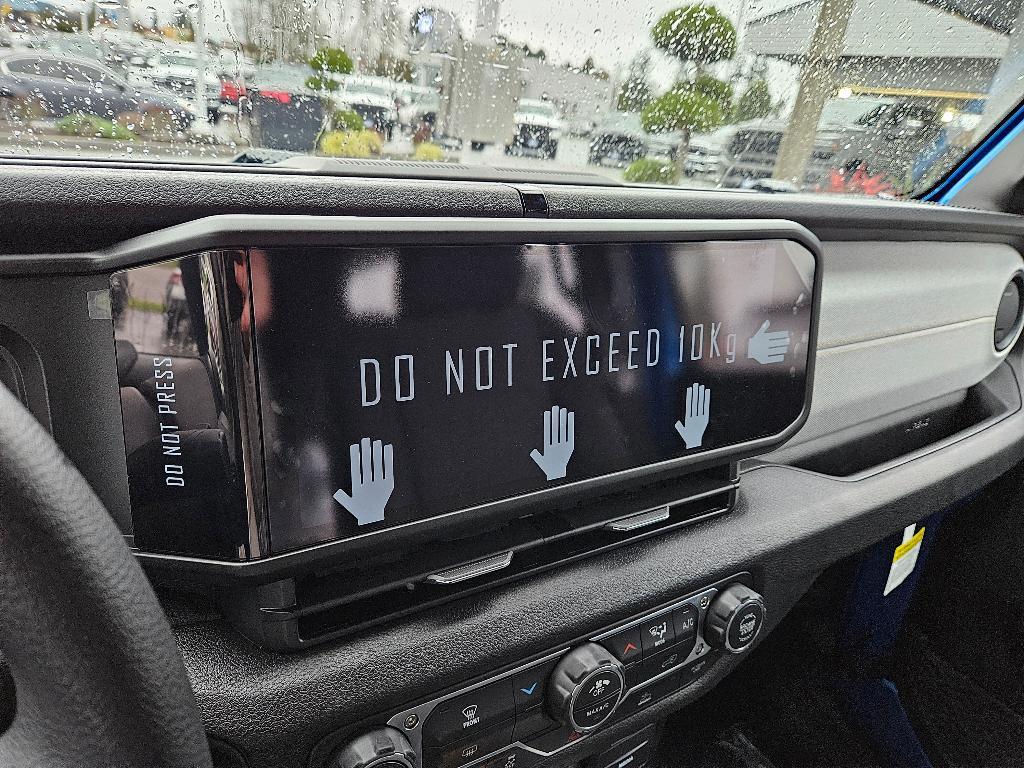 new 2026 Jeep Wrangler car, priced at $45,675