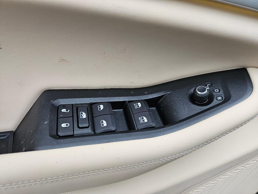 new 2025 Jeep Grand Cherokee car, priced at $47,665