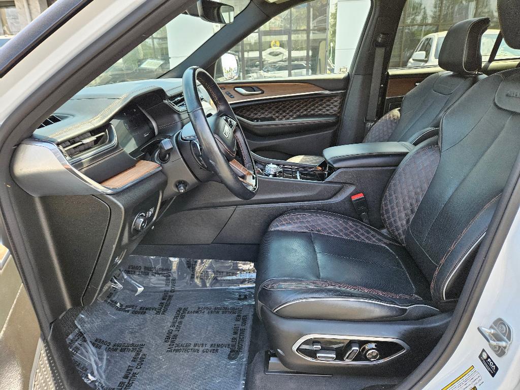 used 2023 Jeep Grand Cherokee car, priced at $39,931