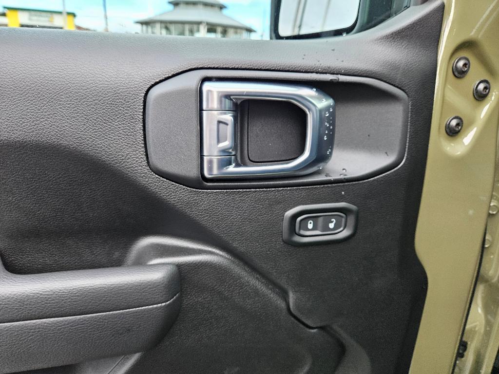 new 2026 Jeep Wrangler car, priced at $38,998