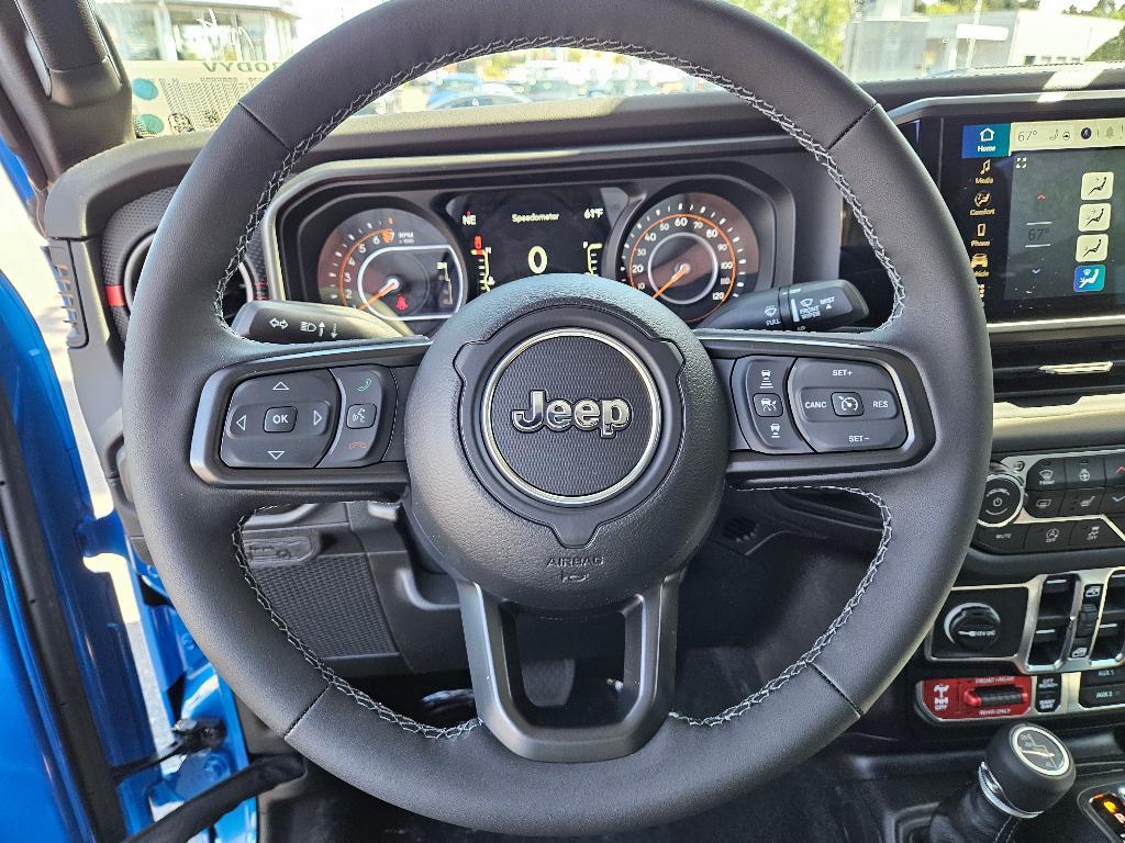 new 2026 Jeep Gladiator car, priced at $58,230