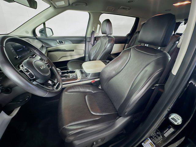 used 2024 Kia Carnival car, priced at $27,487