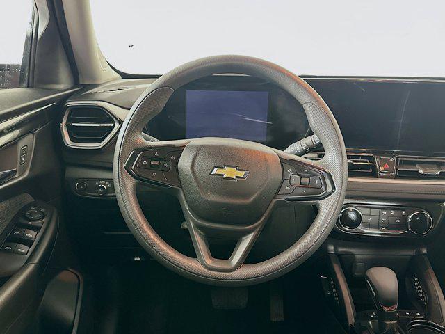 used 2025 Chevrolet TrailBlazer car, priced at $20,197