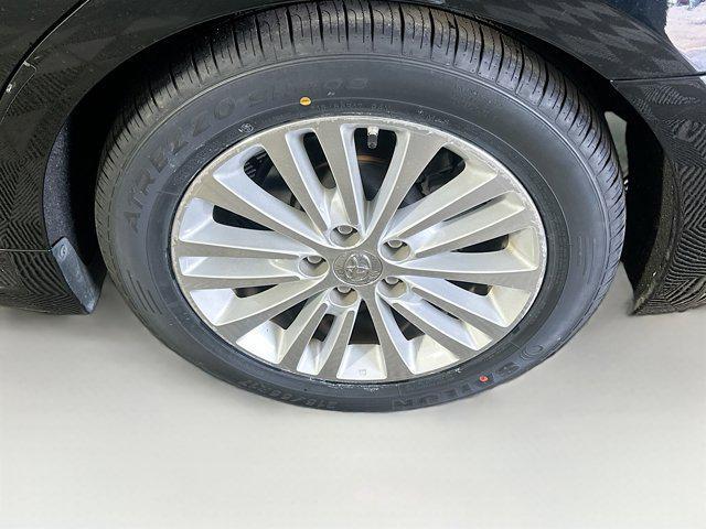 used 2013 Toyota Avalon Hybrid car, priced at $8,996