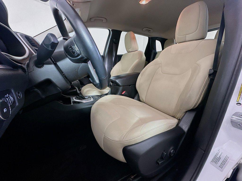used 2016 Jeep Cherokee car, priced at $11,396