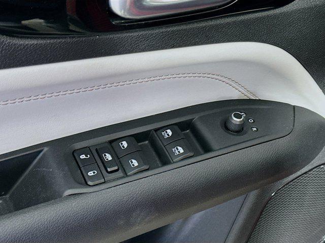 used 2025 Jeep Compass car, priced at $21,287