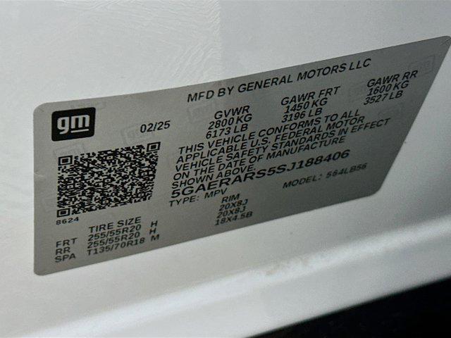 used 2025 Buick Enclave car, priced at $33,487