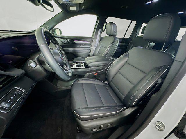 used 2025 Buick Enclave car, priced at $33,487