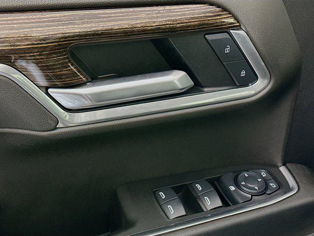 used 2025 GMC Sierra 1500 car, priced at $38,697
