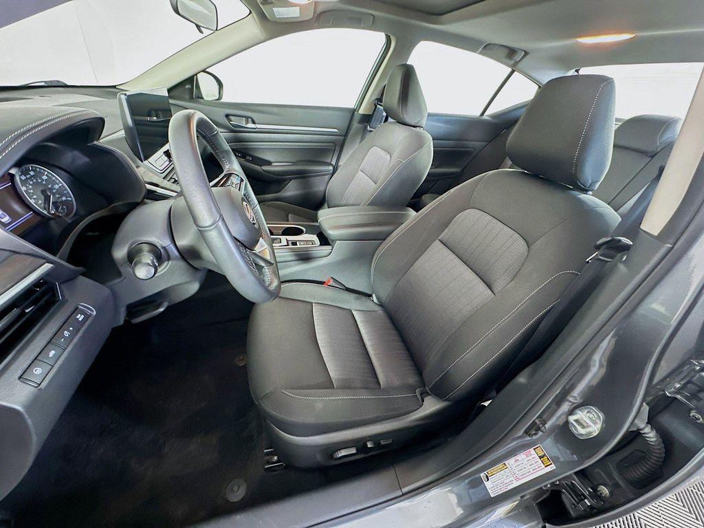 used 2023 Nissan Altima car, priced at $22,396