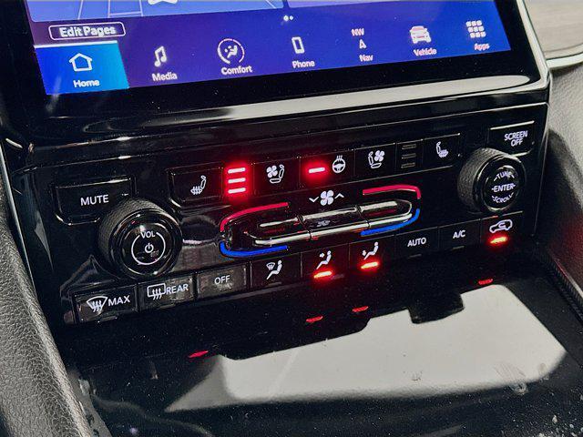 used 2024 Jeep Grand Cherokee L car, priced at $27,987