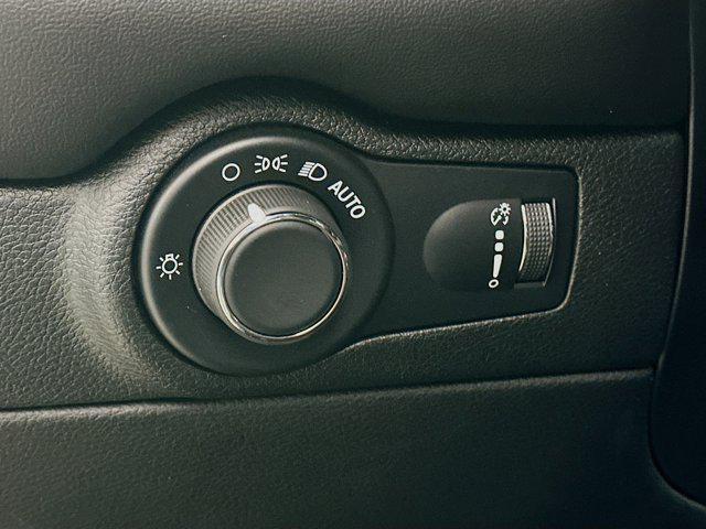 used 2025 Dodge Durango car, priced at $31,987