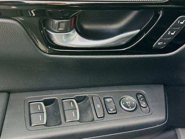 used 2023 Honda CR-V Hybrid car, priced at $30,997