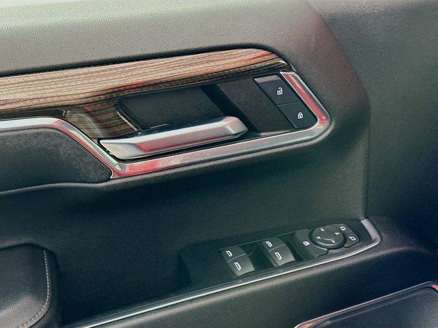 used 2022 Chevrolet Silverado 1500 car, priced at $31,997