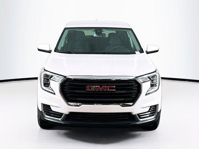 used 2024 GMC Terrain car, priced at $21,997